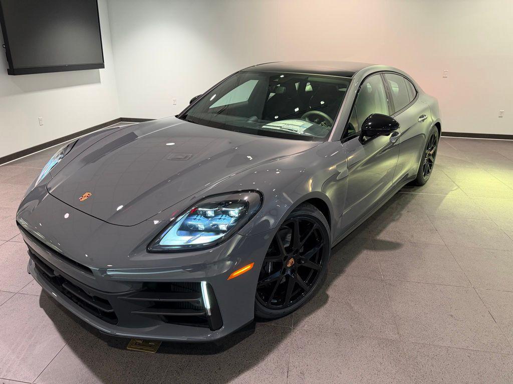 New 2026 Porsche Panamera 4