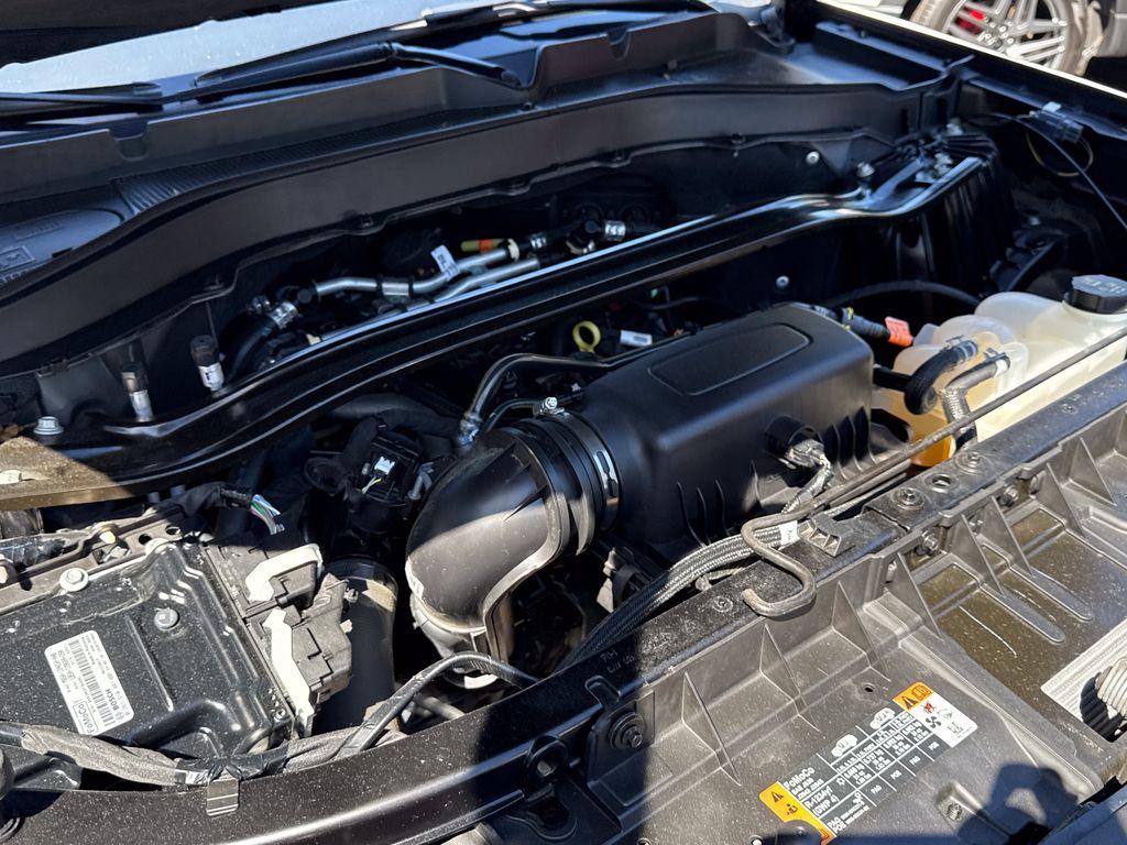 صورة مصغرة 24 لـ 2023 FORD EXPLORER ST-LINE