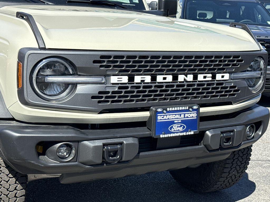 FORD BRONCO - 9