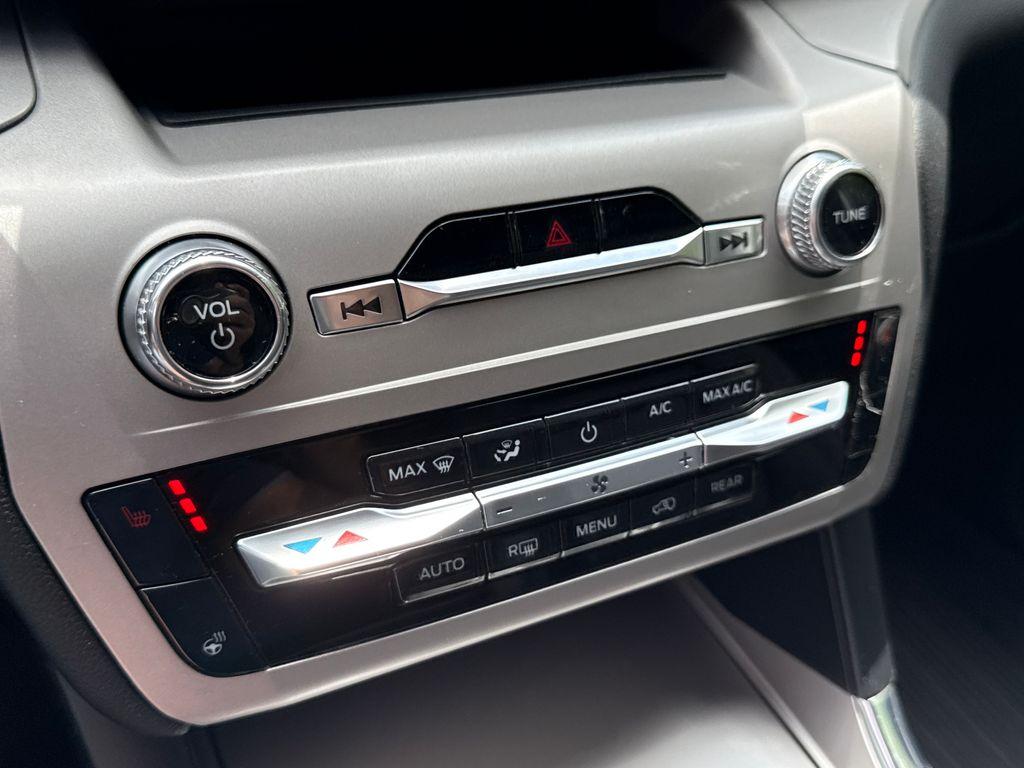 2023 FORD EXPLORER XLT — миниатюра 23