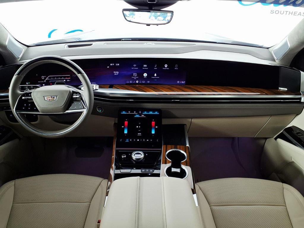 صورة 9 لـ 2025 Cadillac ESCALADE SPORT PLATINUM