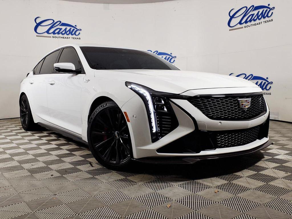 2025 Cadillac CT5-V