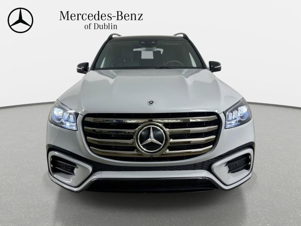 2026 Mercedes-BENZ GLS 缩略图 2