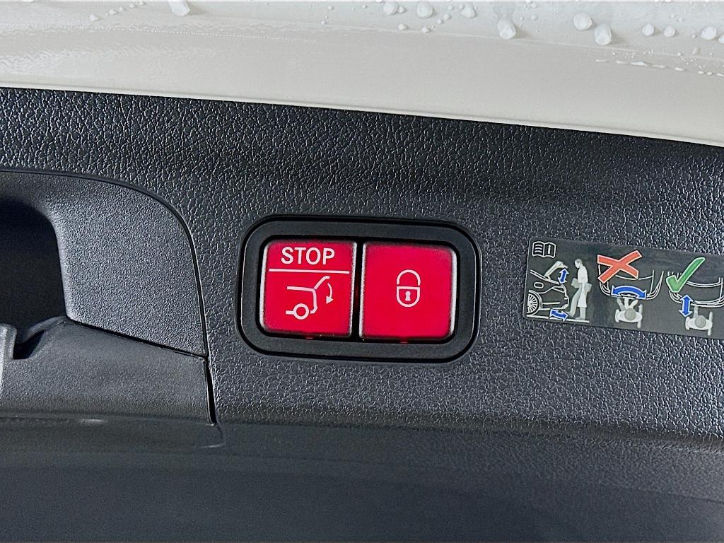 2026 Mercedes-BENZ GLE 缩略图 32