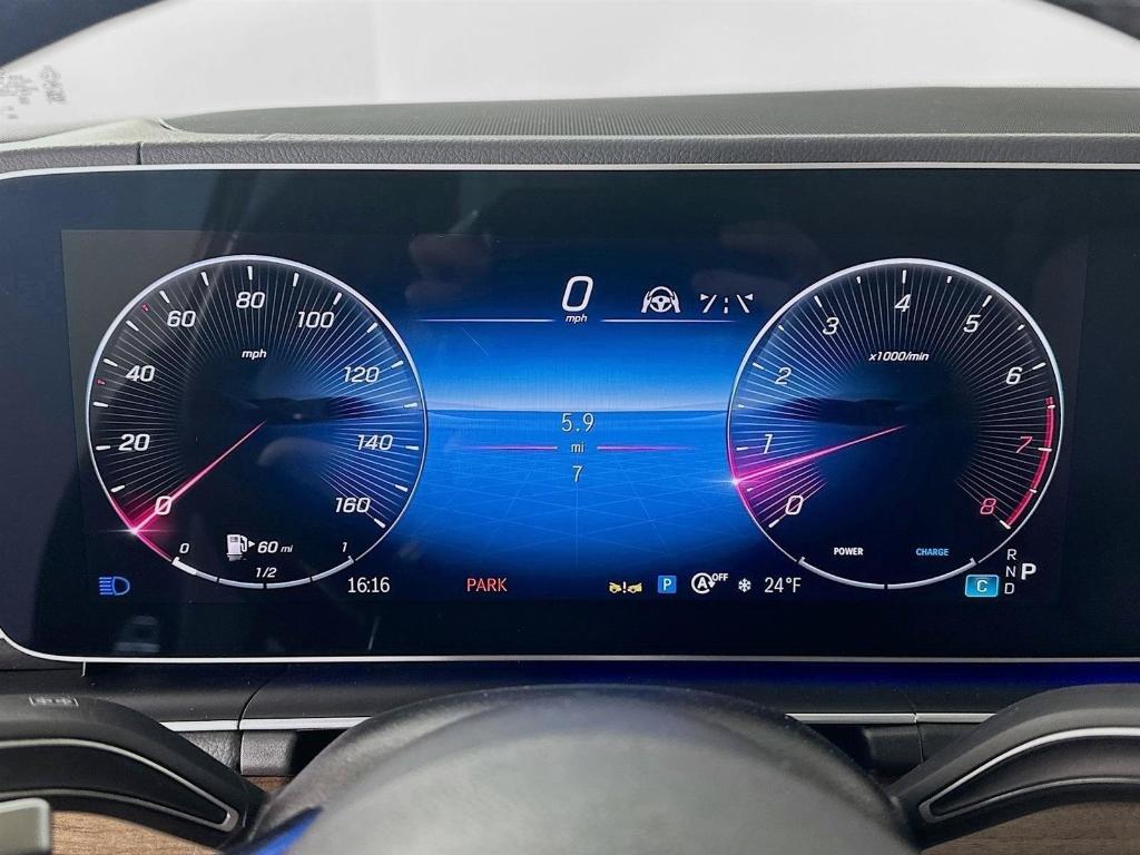 2026 Mercedes-BENZ GLE — миниатюра 14