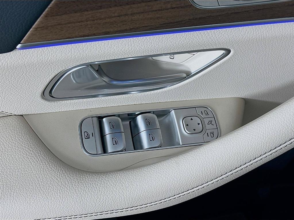 2026 Mercedes-BENZ GLE — миниатюра 23