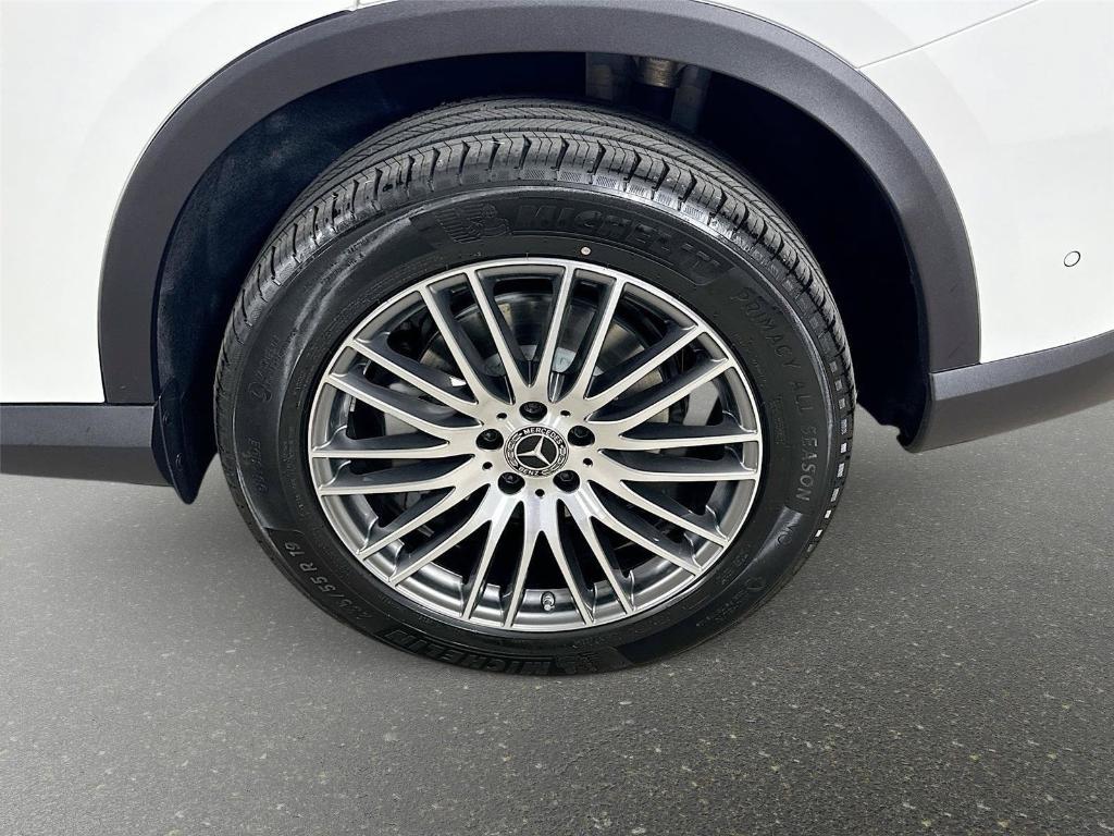 2026 Mercedes-BENZ GLC — миниатюра 30
