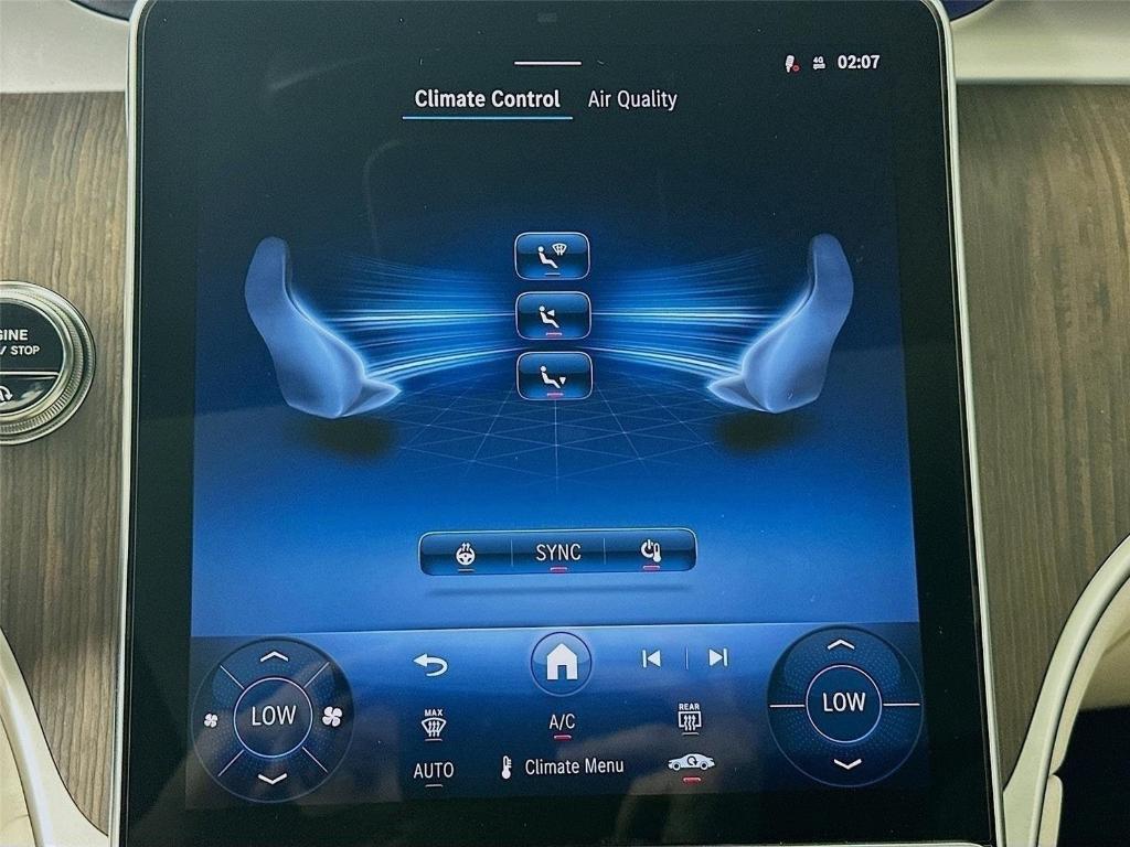 2026 Mercedes-BENZ GLC — миниатюра 20