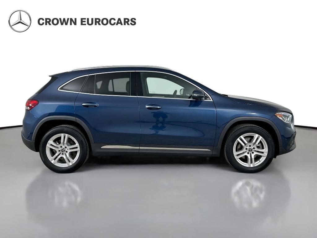 صورة 4 لـ 2023 Mercedes-BENZ GLA