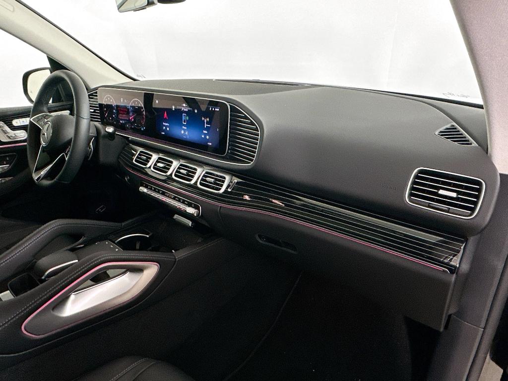 2026 Mercedes-BENZ GLE — миниатюра 36