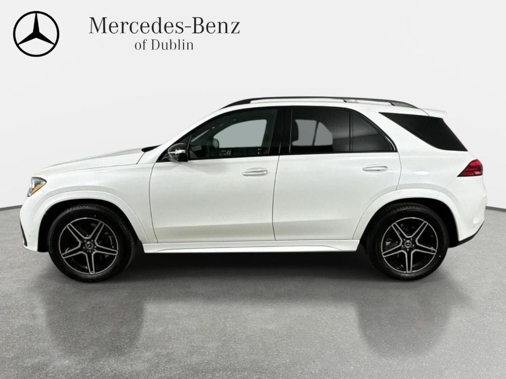 2026 Mercedes-BENZ GLE — фото 8