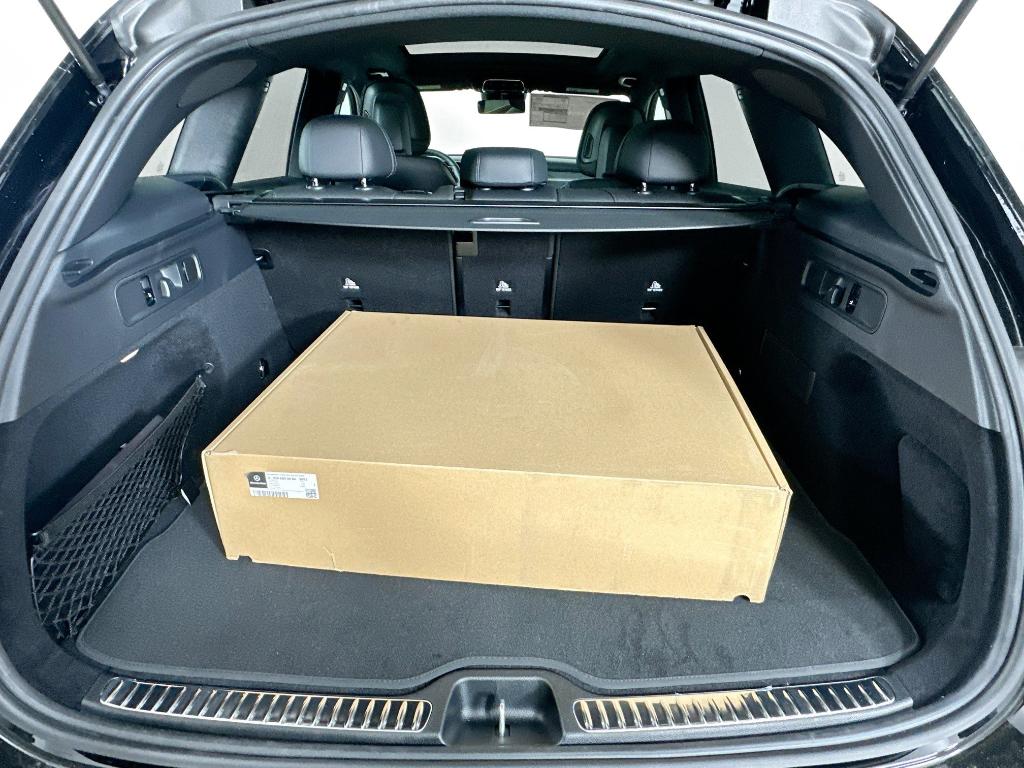 2026 Mercedes-BENZ GLC thumbnail 30