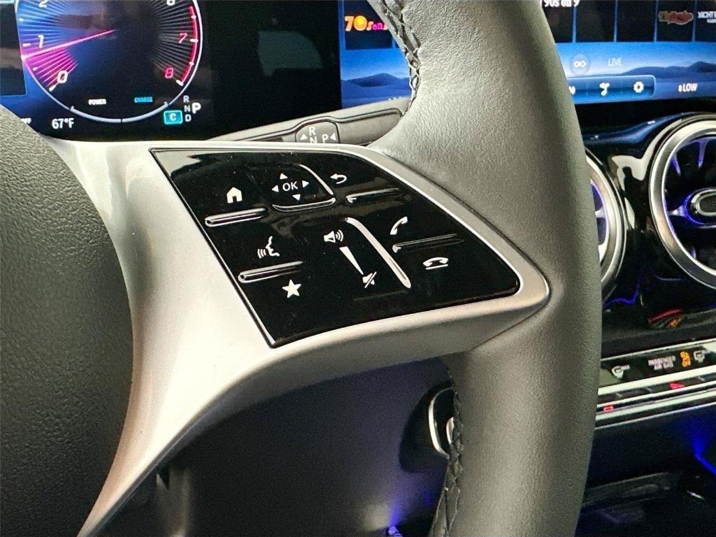 2026 Mercedes-BENZ GLB 缩略图 13
