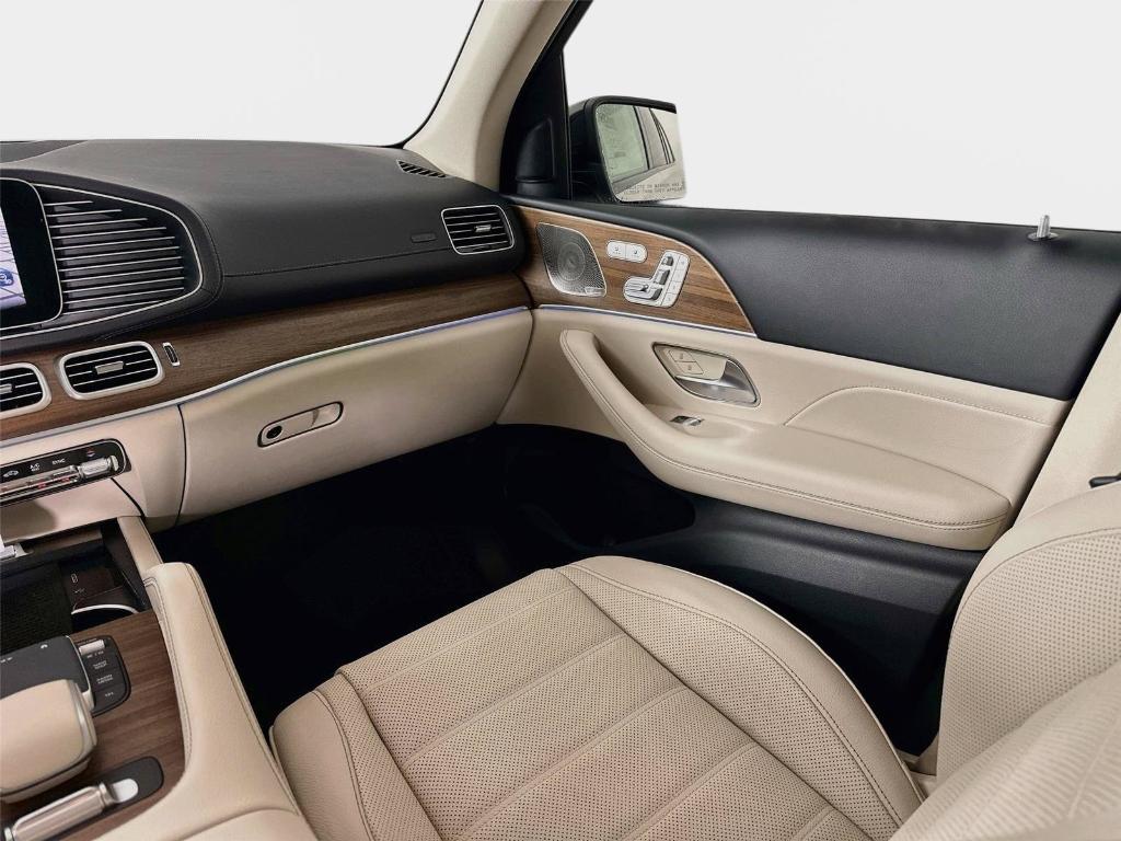 صورة مصغرة 30 لـ 2026 Mercedes-BENZ GLS