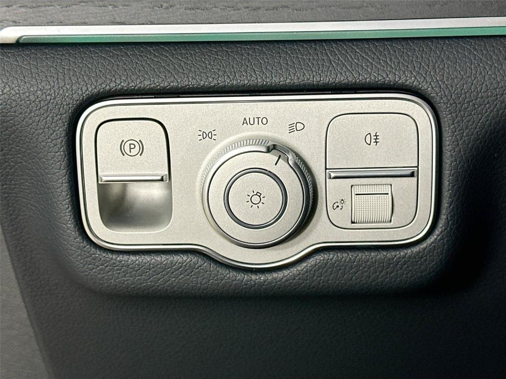 صورة 10 لـ 2026 Mercedes-BENZ GLE
