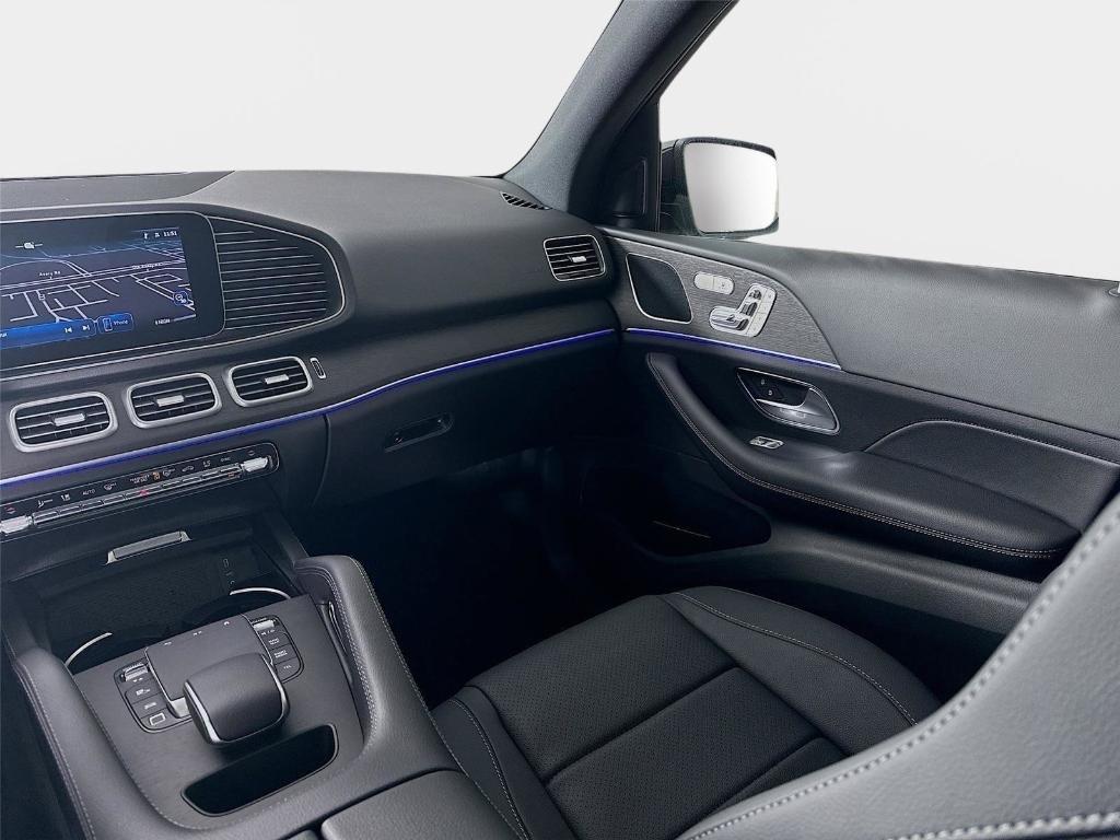 2026 Mercedes-BENZ GLE — миниатюра 31