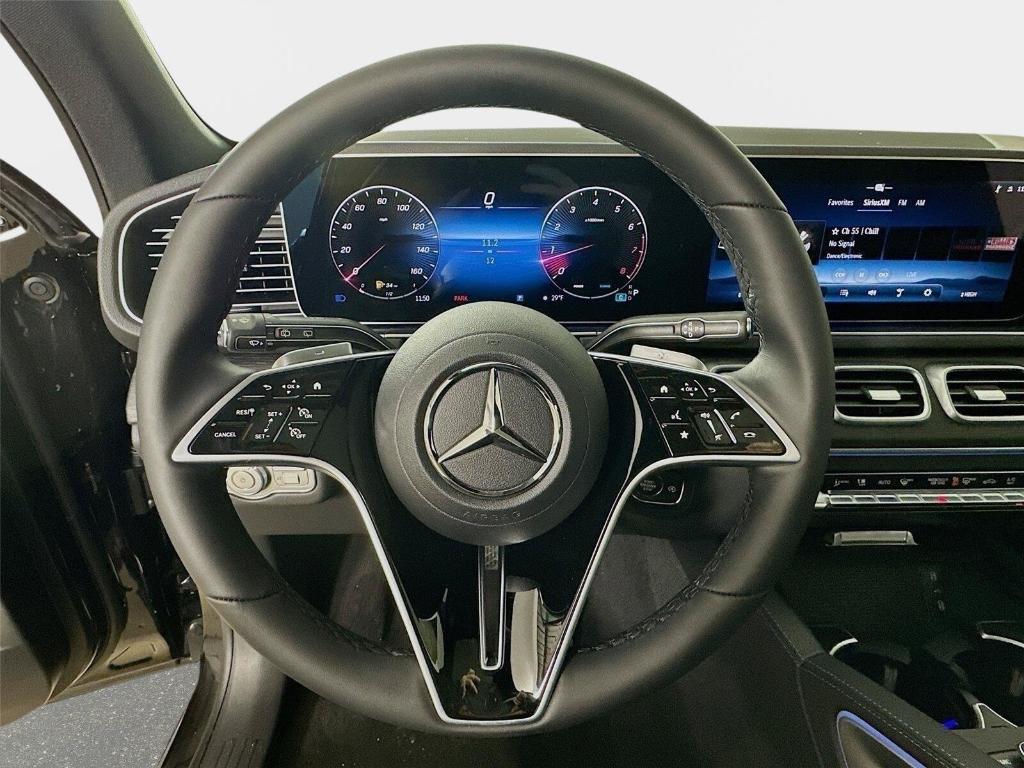 2026 Mercedes-BENZ GLE — миниатюра 11
