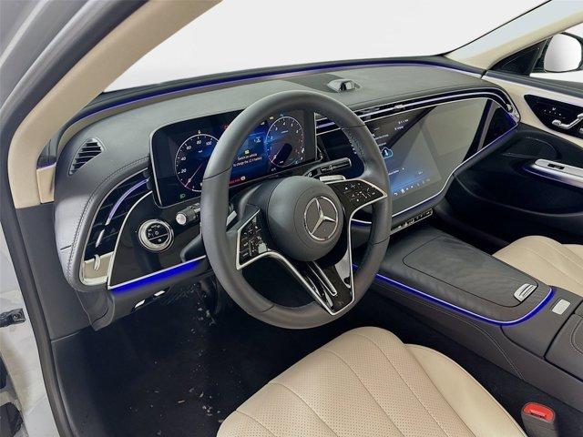 صورة 9 لـ 2026 Mercedes-BENZ E-CLASS