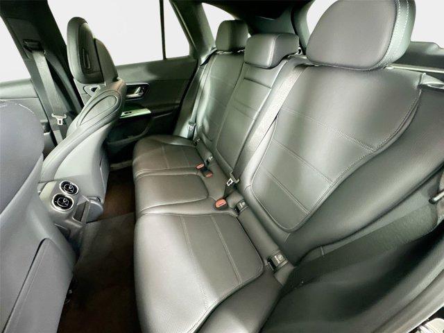2026 Mercedes-BENZ GLC 缩略图 31