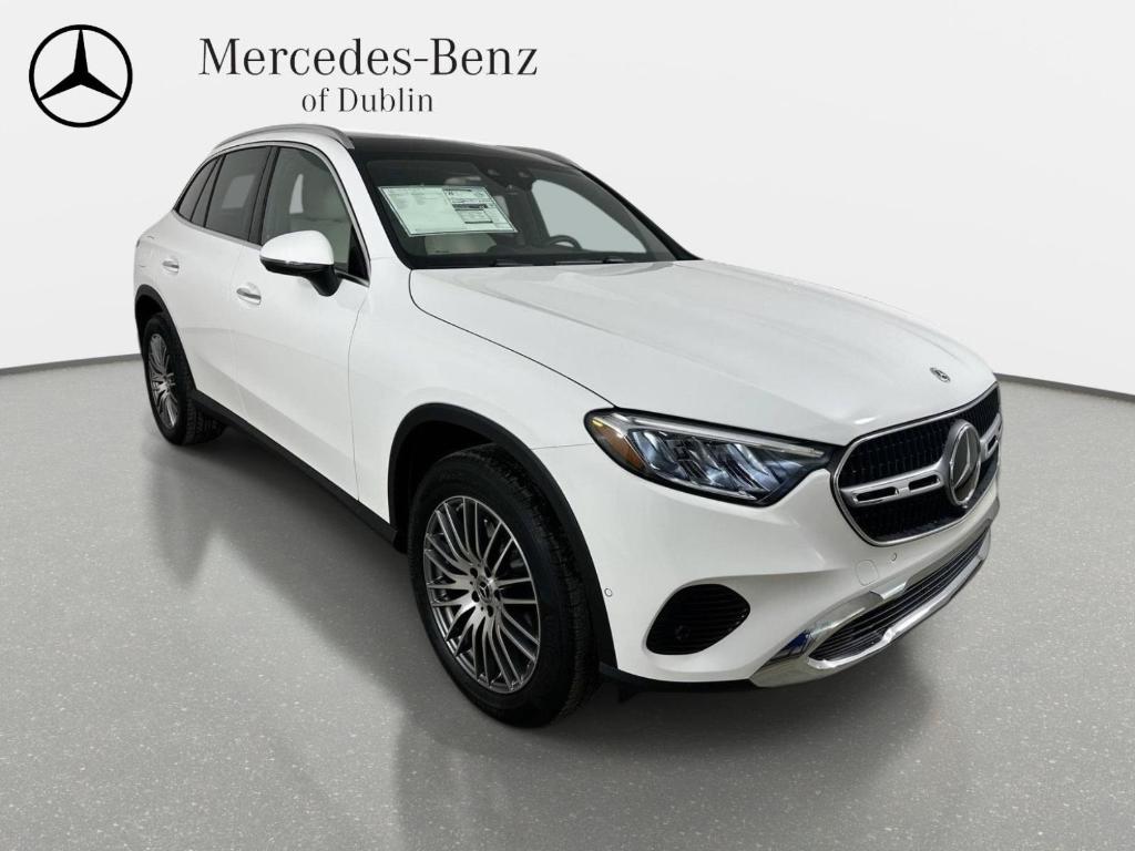 2026 Mercedes-BENZ GLC — фото 3