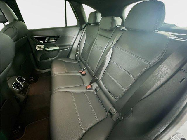 صورة مصغرة 31 لـ 2026 Mercedes-BENZ GLC