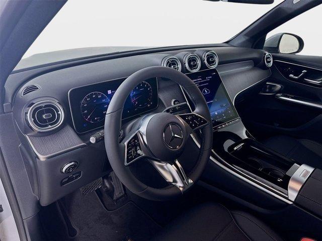 صورة 9 لـ 2026 Mercedes-BENZ GLC