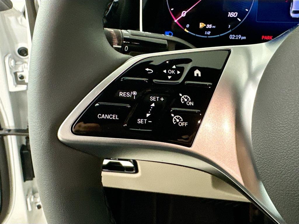2026 Mercedes-BENZ C-CLASS 缩略图 12