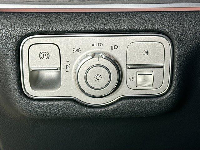 MERCEDES-BENZ GLE - 10