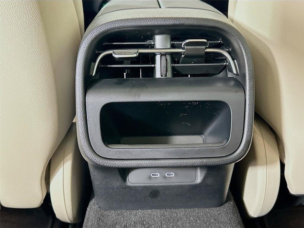 صورة مصغرة 34 لـ 2026 Mercedes-BENZ E-CLASS