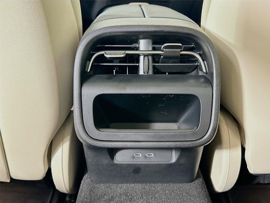 صورة مصغرة 33 لـ 2026 Mercedes-BENZ E-CLASS