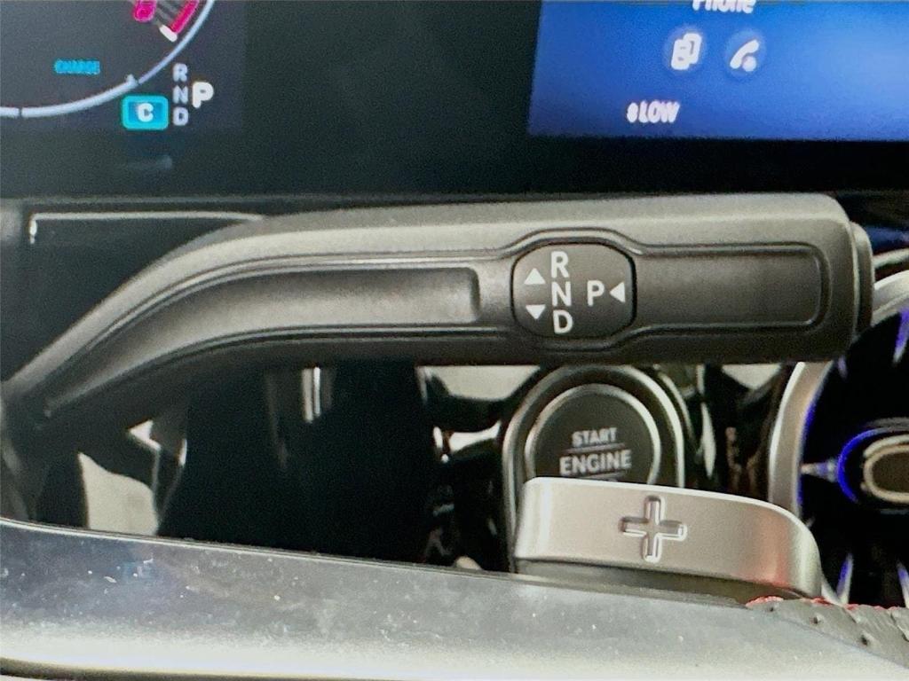 2026 Mercedes-BENZ GLA — миниатюра 21