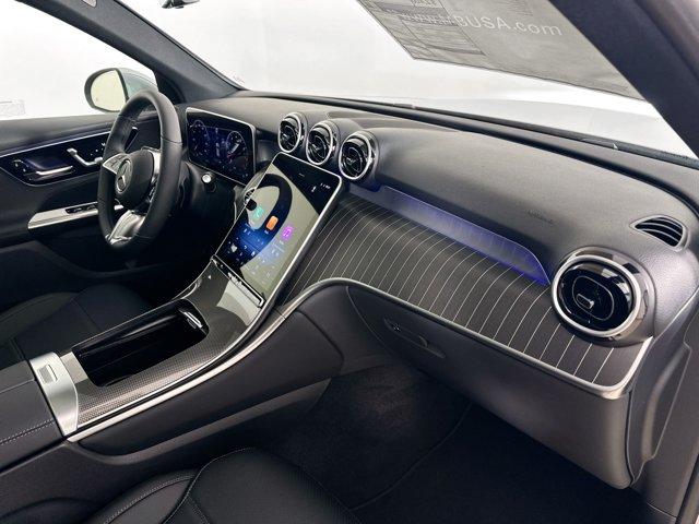 2026 Mercedes-BENZ GLC — миниатюра 34