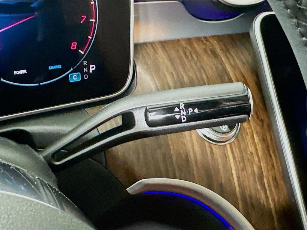 2026 Mercedes-BENZ C-CLASS thumbnail 23