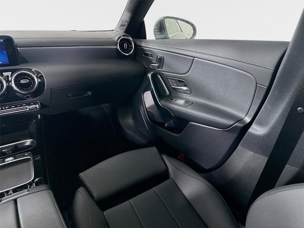 2026 Mercedes-BENZ CLA — миниатюра 29