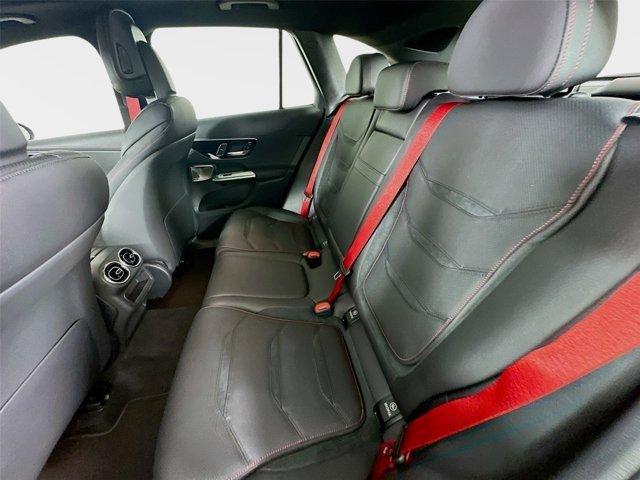 صورة 31 لـ 2026 Mercedes-BENZ AMG GLC 43 BASE