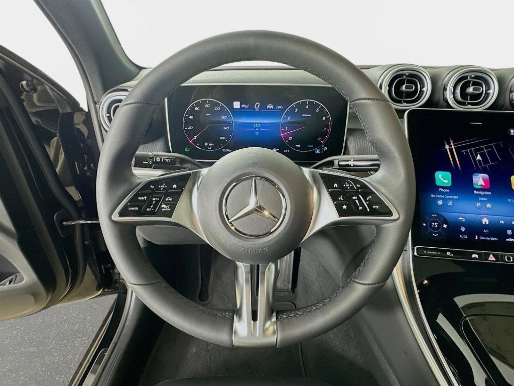 2026 Mercedes-BENZ GLC — миниатюра 11