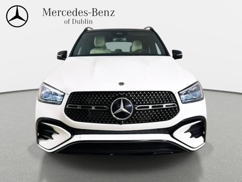 2026 Mercedes-BENZ GLE photo 2