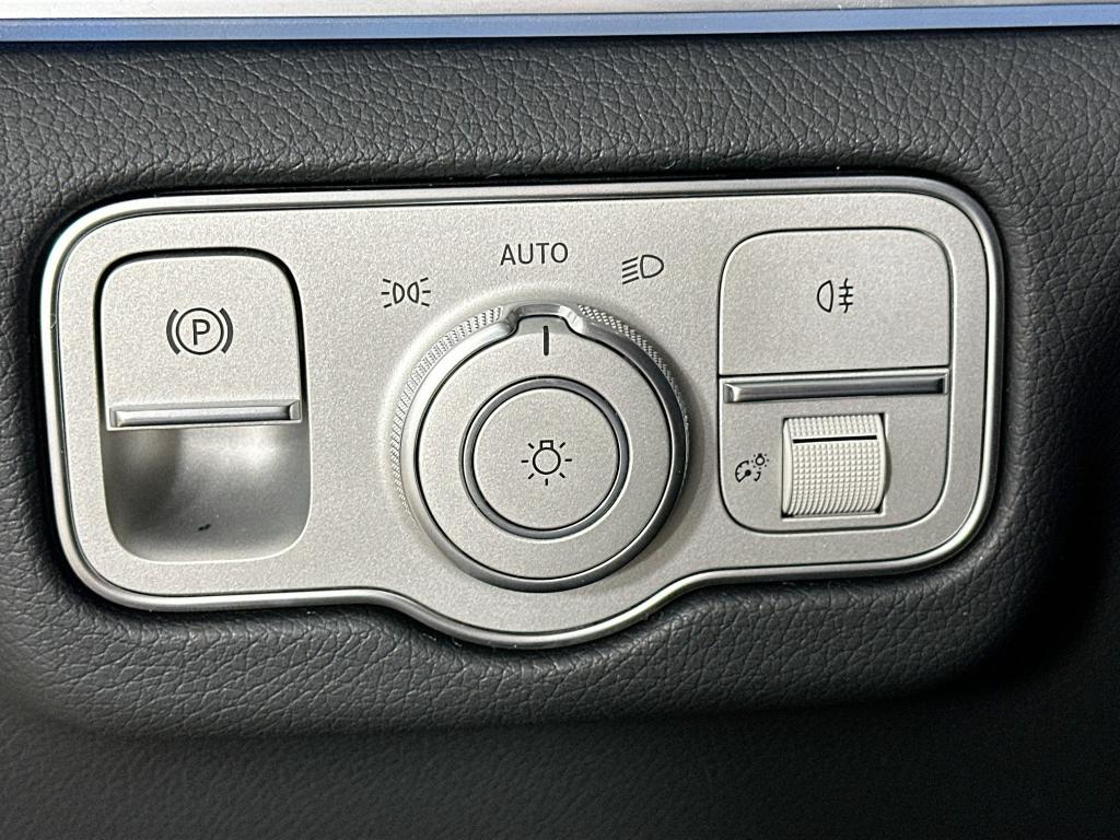 MERCEDES-BENZ GLE - 10