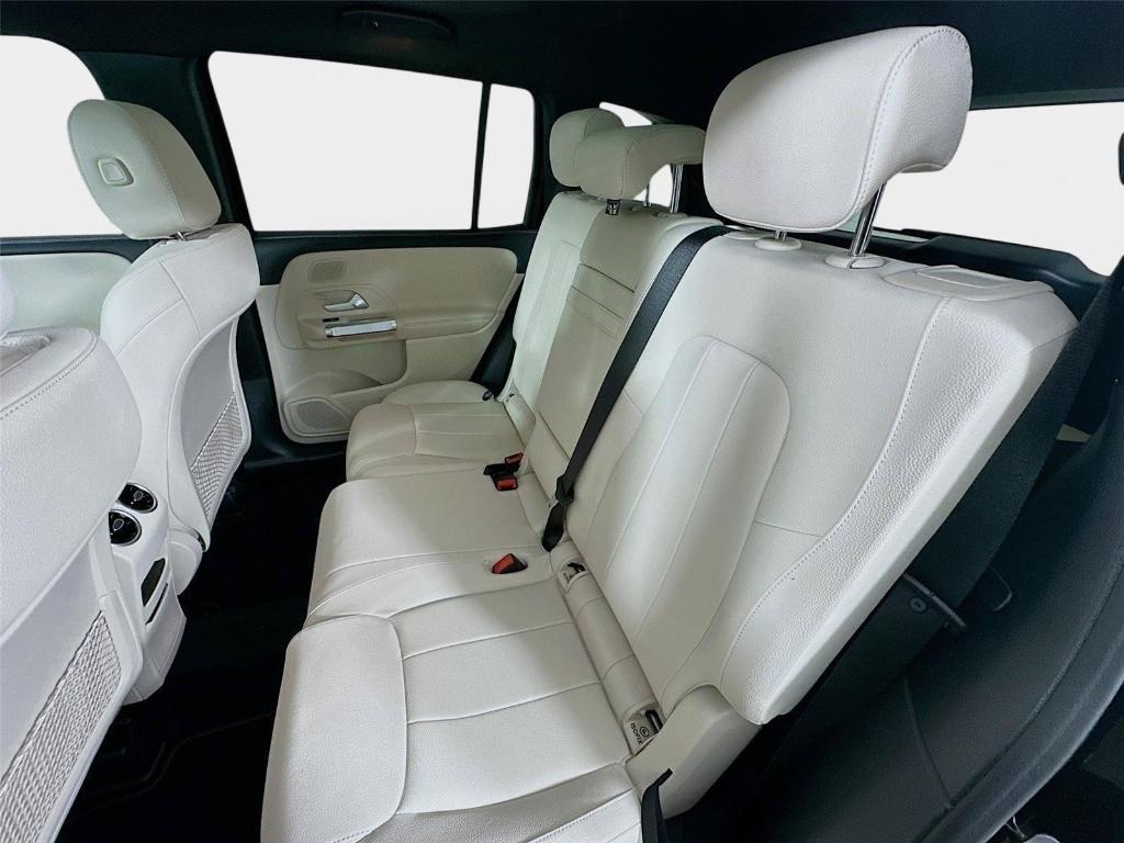 2026 Mercedes-BENZ GLB 缩略图 31