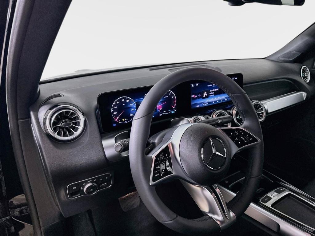 2026 Mercedes-BENZ GLB 缩略图 9
