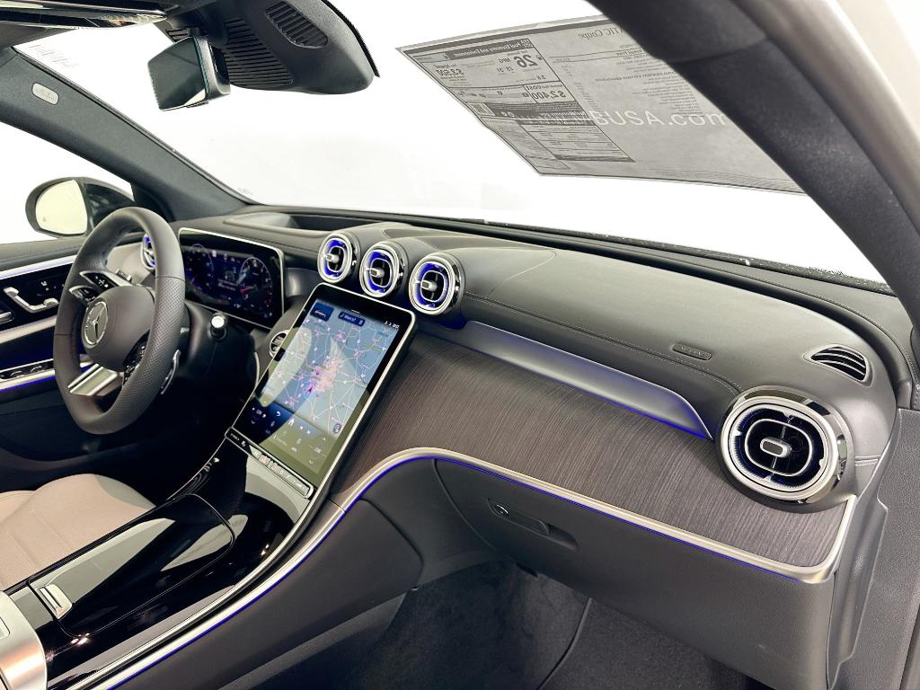 2026 Mercedes-BENZ GLC — миниатюра 32