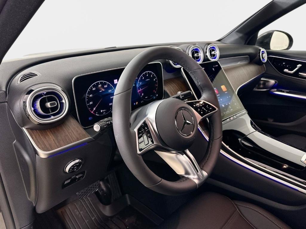 صورة 9 لـ 2026 Mercedes-BENZ GLC