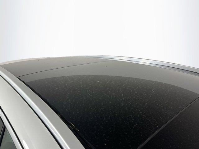 MERCEDES-BENZ GLC - 7