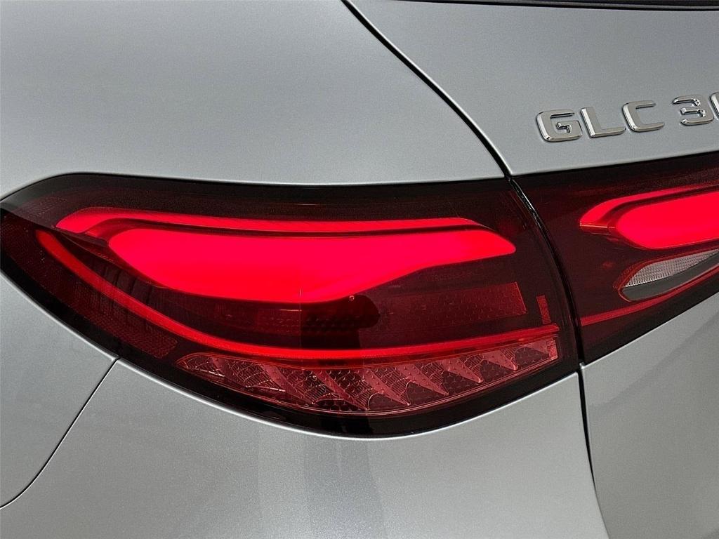 2026 Mercedes-BENZ GLC 缩略图 37