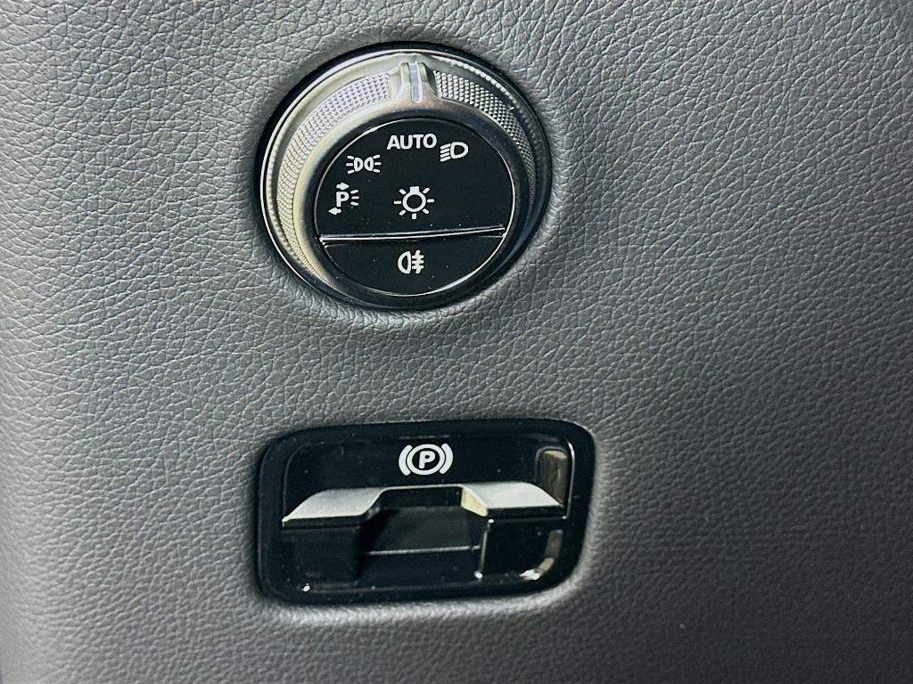 2026 Mercedes-BENZ GLC 照片 8