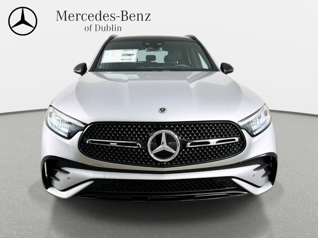 2026 Mercedes-BENZ GLC — фото 1