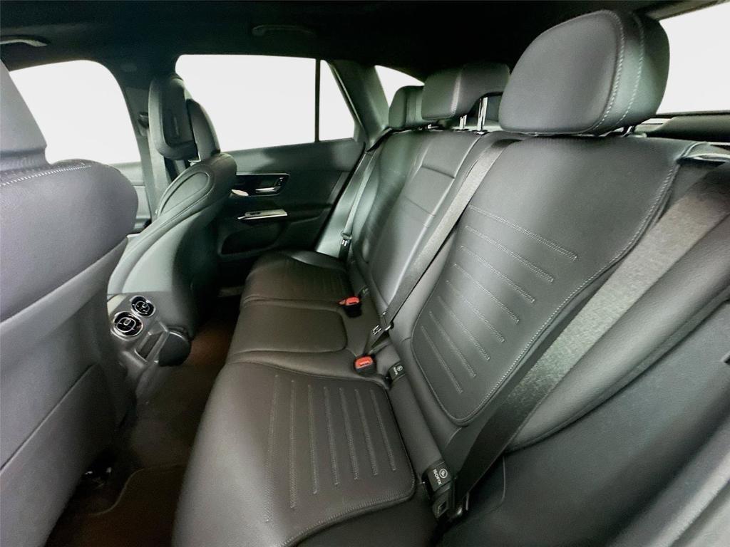 2026 Mercedes-BENZ GLC 缩略图 28