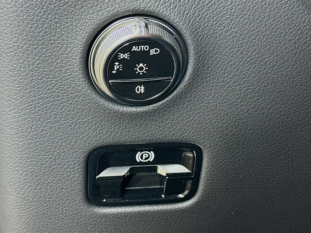 صورة 7 لـ 2026 Mercedes-BENZ GLC