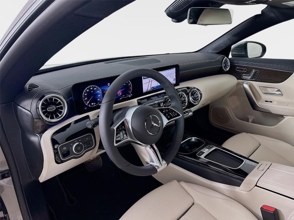 2025 Mercedes-BENZ CLA — фото 9