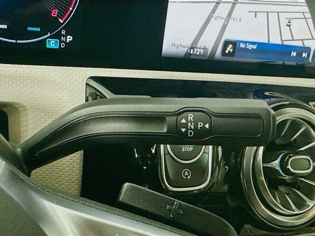 2025 Mercedes-BENZ CLA — миниатюра 21